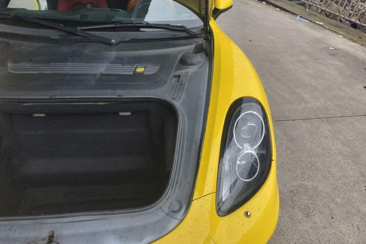 Used Porsche Boxster 2013 Boxster 2.7L Engine Bay Left