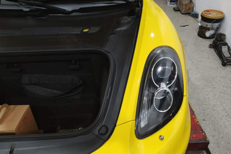 Used Porsche Boxster 2013 Boxster 2.7L Engine Bay Left