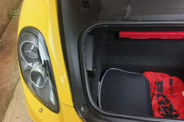 Used Porsche Boxster 2013 Boxster 2.7L Engine Bay Right
