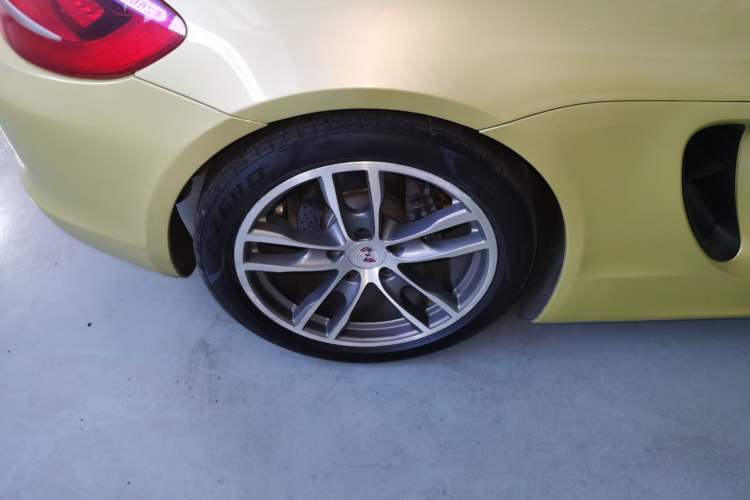 Used Porsche Boxster 2013 Boxster 2.7L Exterior 4