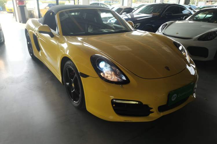 Used Porsche Boxster 2013 Boxster 2.7L Front Right 45 Deg