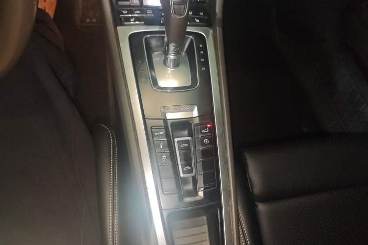 Used Porsche Boxster 2013 Boxster 2.7L Gear Lever