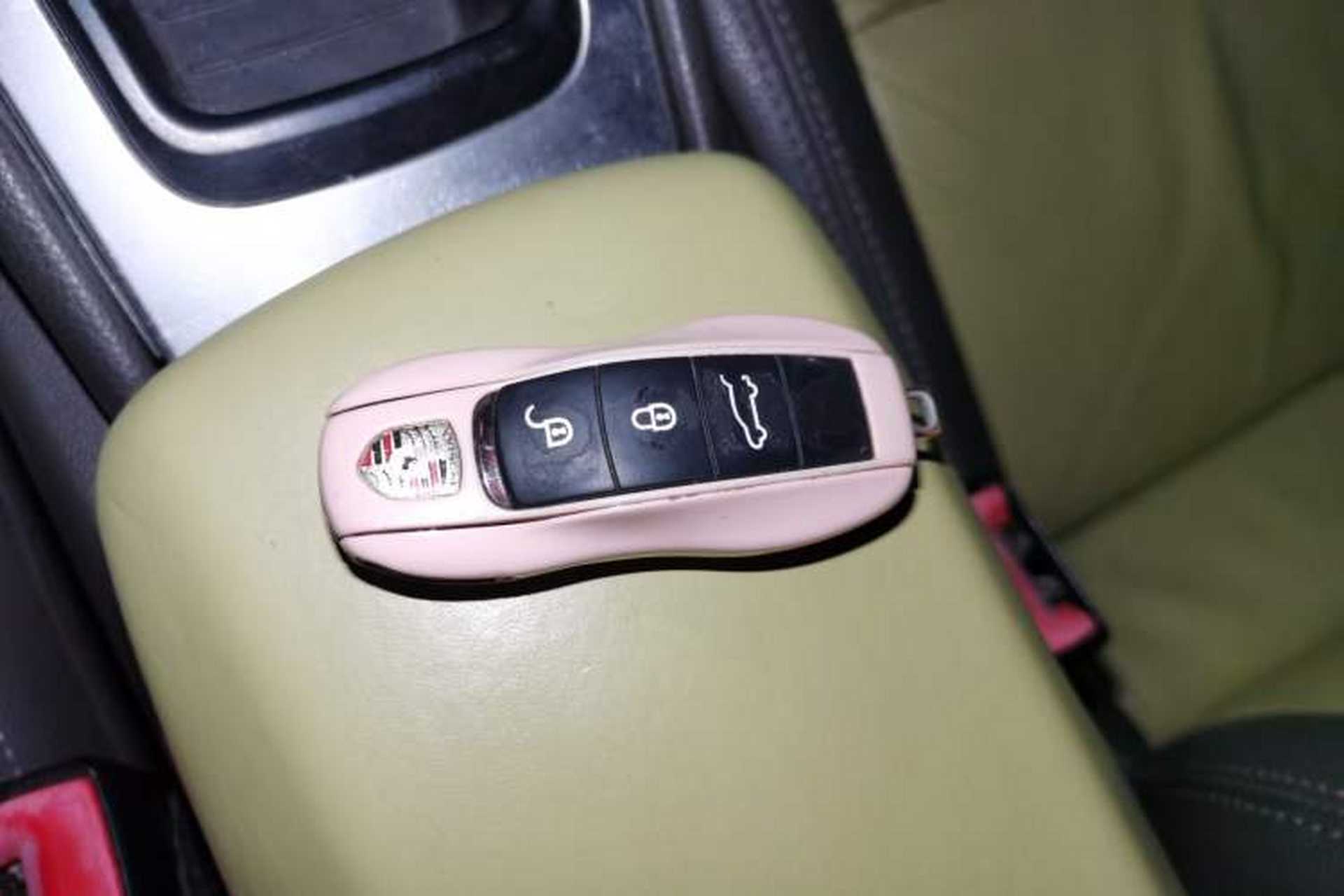 Used Porsche Boxster 2013 Boxster 2.7L Interior 1