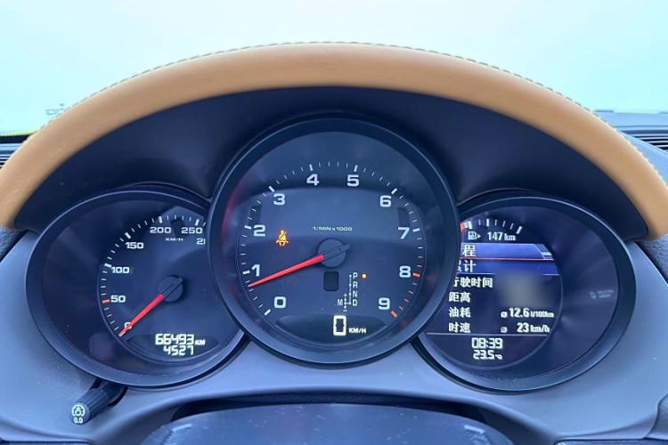 Used Porsche Boxster 2013 Boxster 2.7L Interior 13