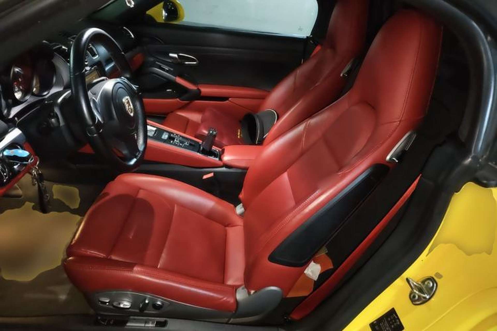 Used Porsche Boxster 2013 Boxster 2.7L Left Front Seat