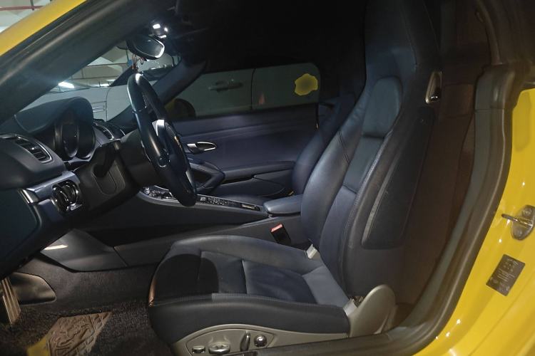Used Porsche Boxster 2013 Boxster 2.7L Left Front Seat