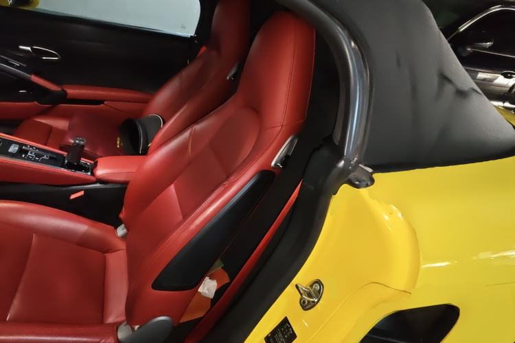 Used Porsche Boxster 2013 Boxster 2.7L Left Rear Seat
