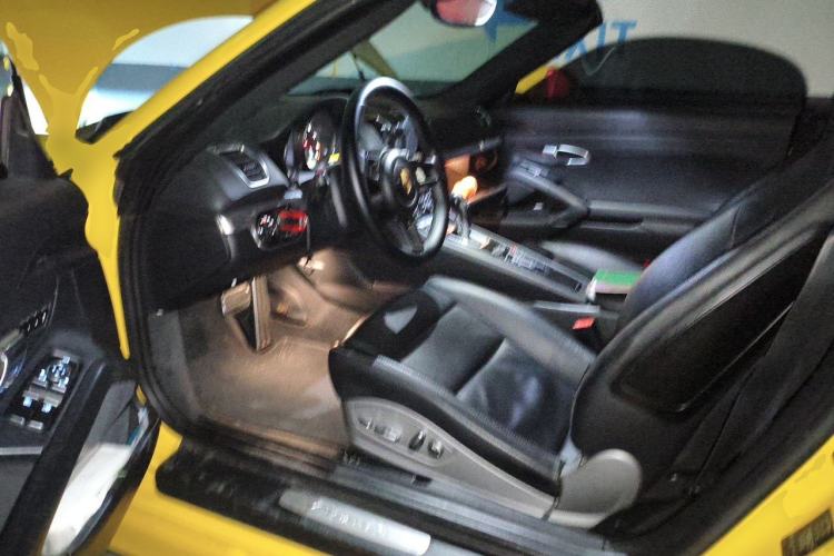 Used Porsche Boxster 2013 Boxster 2.7L Left Rear Seat