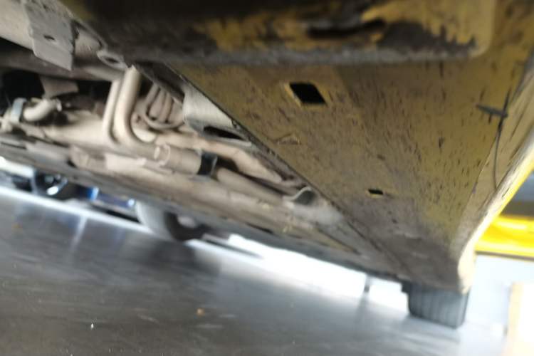 Used Porsche Boxster 2013 Boxster 2.7L Right Side Sill