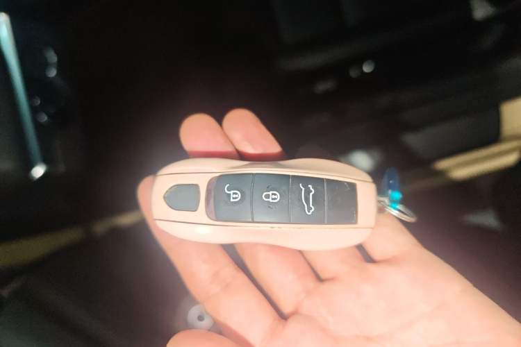 Used Porsche Boxster 2013 Boxster 2.7L Vehicle Key