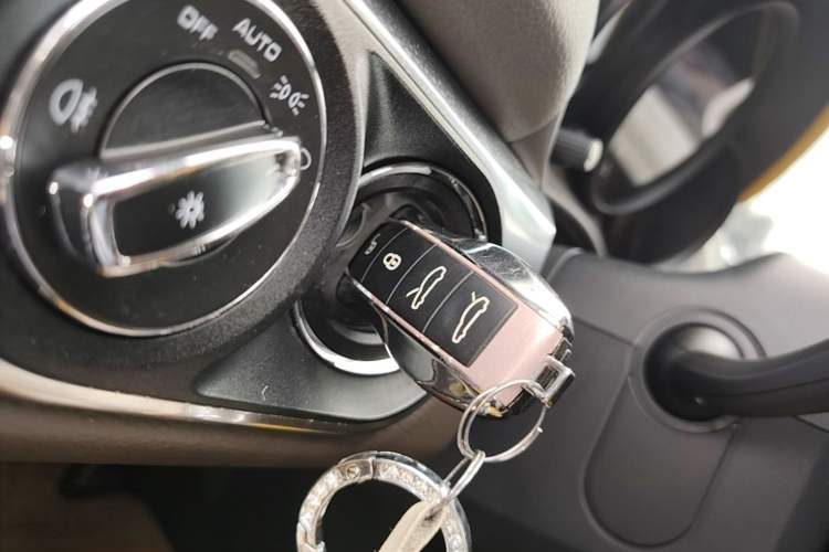 Used Porsche Boxster 2013 Boxster 2.7L Vehicle Key