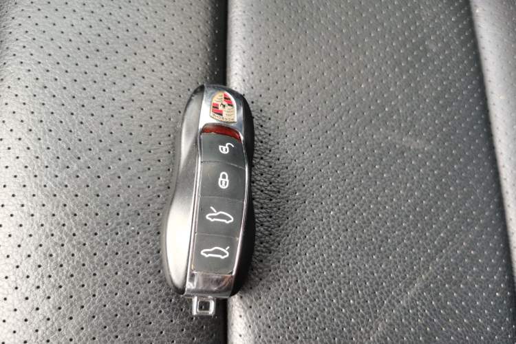 Used Porsche Boxster 2013 Boxster 2.7L Vehicle Key