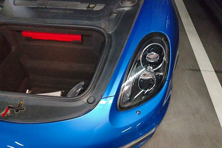 Used Porsche Boxster 2015 Boxster Style Edition 2.7L Engine Bay Left
