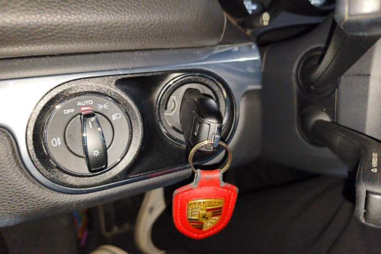 Used Porsche Boxster 2015 Boxster Style Edition 2.7L Vehicle Key