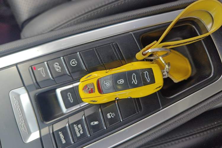 Used Porsche Boxster 2015 Boxster Style Edition 2.7L Vehicle Key