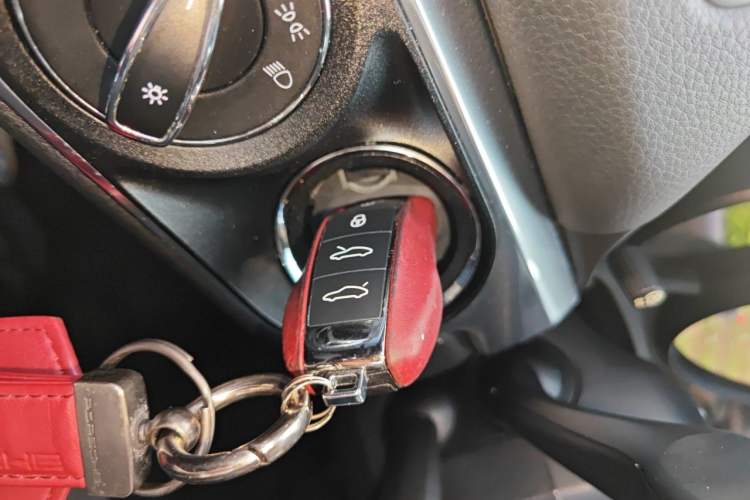 Used Porsche Boxster 2015 Boxster Style Edition 2.7L Vehicle Key