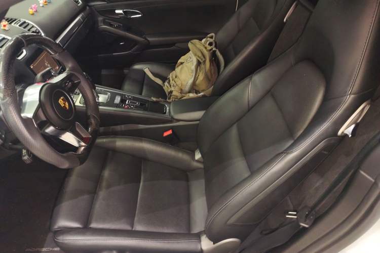 Used Porsche Boxster 2015 Boxster Style Edition 2.7L Interior 4