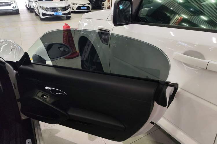 Used Porsche Boxster 2015 Boxster Style Edition 2.7L Interior 5