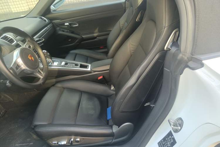 Used Porsche Boxster 2015 Boxster Style Edition 2.7L Left Rear Seat