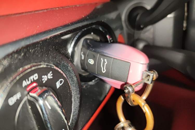 Used Porsche Boxster 2015 Boxster Style Edition 2.7L Vehicle Key