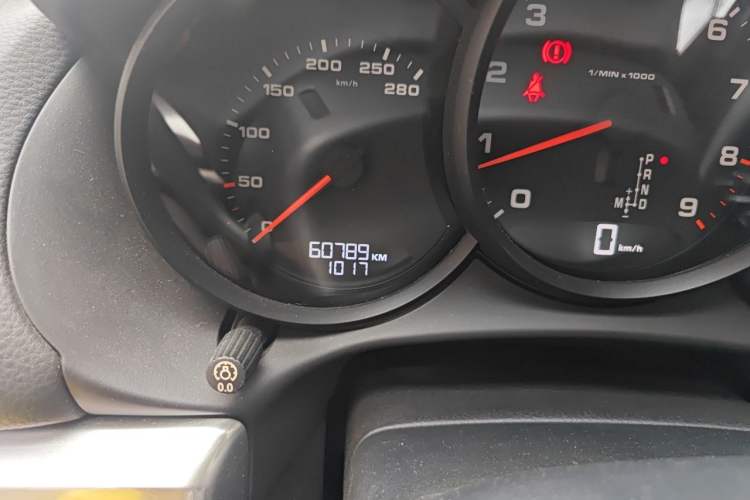 Used Porsche Boxster 2015 Boxster Style Edition 2.7L Odometer Close Up