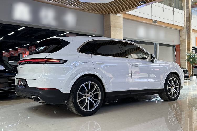 Used Porsche Cayenne 2024 Cayenne 3.0T Exterior 3
