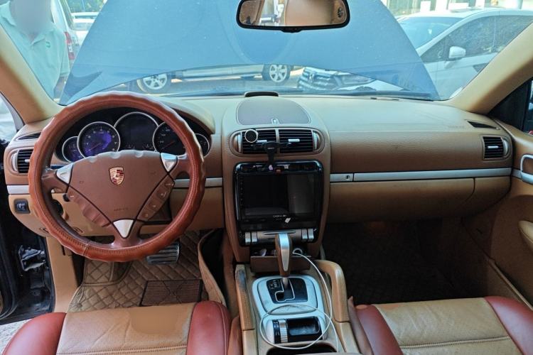 Used Porsche Cayenne  Center Console