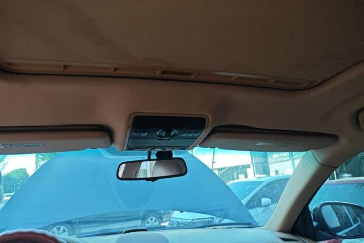 Used Porsche Cayenne  Headliner