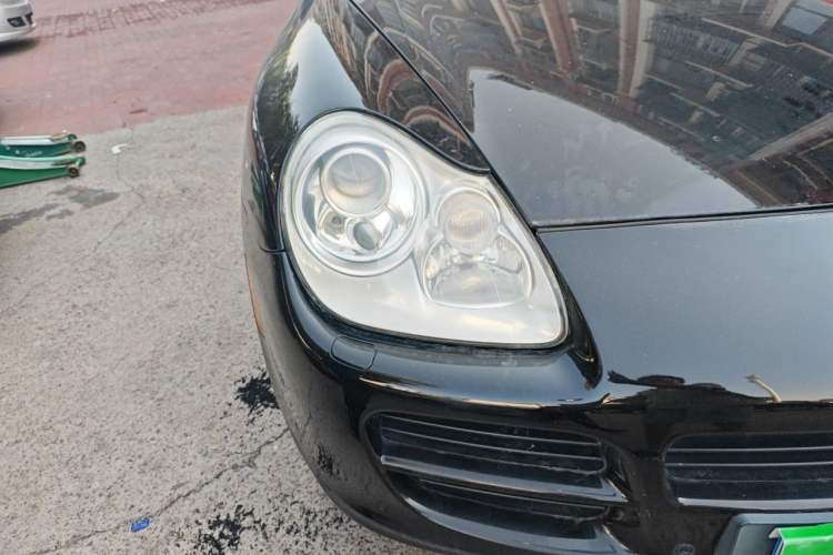 Used Porsche Cayenne  Right Front Headlight