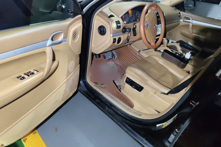 Used Porsche Cayenne 2006 Cayenne 3.2L AT Driver Seat