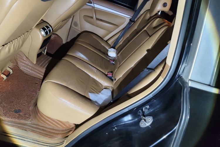 Used Porsche Cayenne 2006 Cayenne 3.2L AT Left Rear Seat