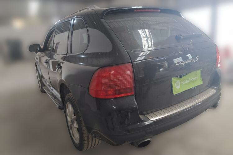 Used Porsche Cayenne 2006 Cayenne S 4.5L AT Rear Left 45 Deg