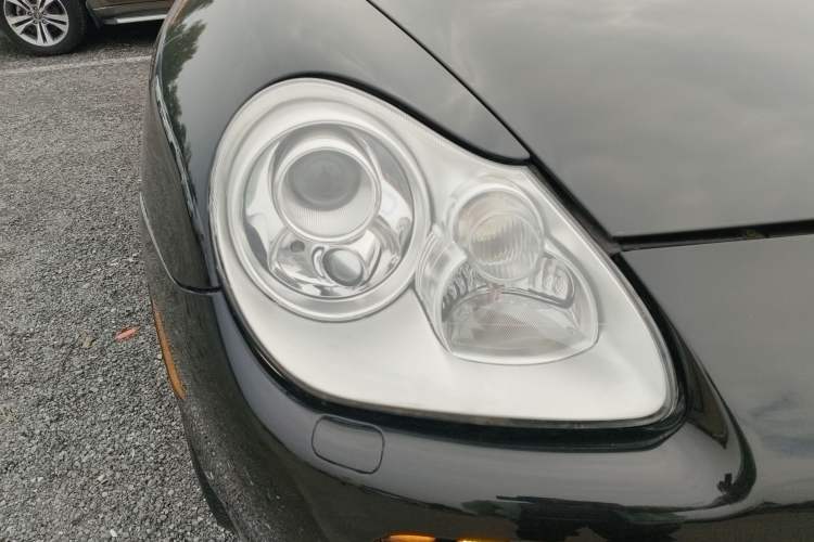 Used Porsche Cayenne 2006 Cayenne 3.2L AT Right Front Headlight