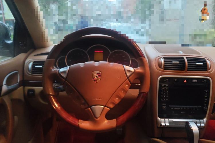 Used Porsche Cayenne 2006 Cayenne S 4.5L AT Steering Wheel