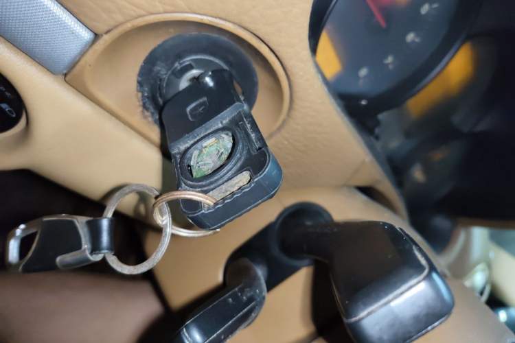 Used Porsche Cayenne 2006 Cayenne 3.2L AT Vehicle Key