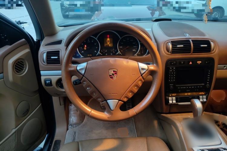 Used Porsche Cayenne 2006 Cayenne S 4.5L AT Steering Wheel