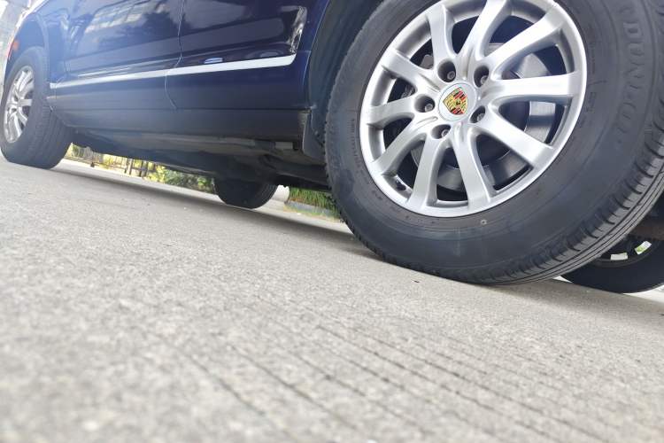 Used Porsche Cayenne 2006 Cayenne 3.2L AT Chassis Rear Left