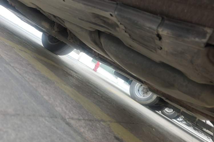 Used Porsche Cayenne 2006 Cayenne 3.2L AT Chassis Rear Left