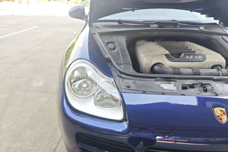 Used Porsche Cayenne 2006 Cayenne 3.2L AT Right Front Headlight