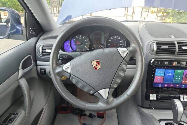 Used Porsche Cayenne 2006 Cayenne 3.2L AT Steering Wheel
