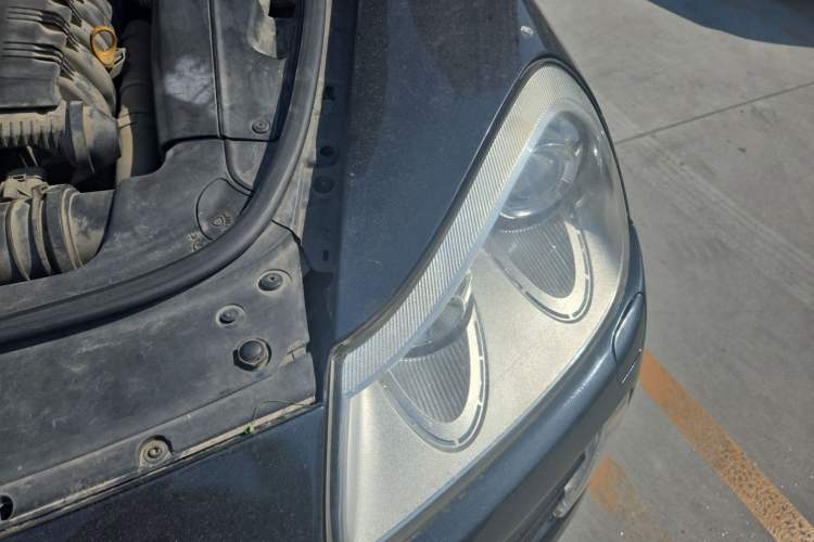 Used Porsche Cayenne 2007 Cayenne 3.6L Engine Bay Left