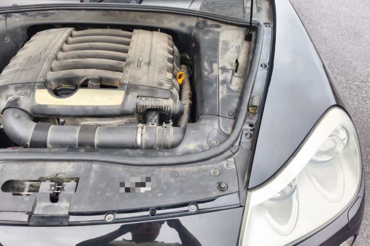Used Porsche Cayenne 2007 Cayenne 3.6L Engine Bay Left