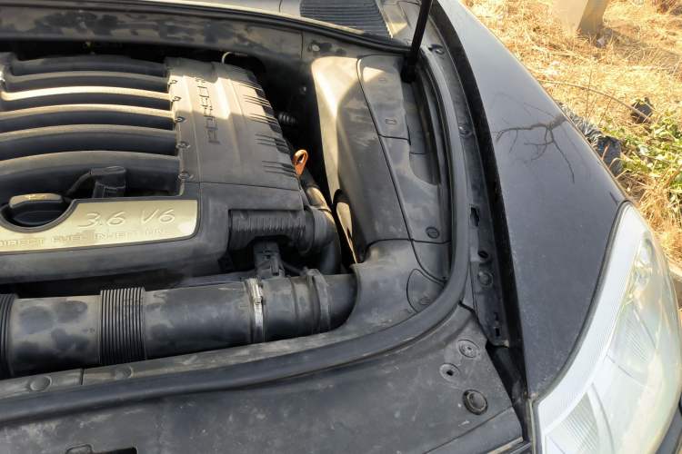 Used Porsche Cayenne 2007 Cayenne 3.6L Engine Bay Left