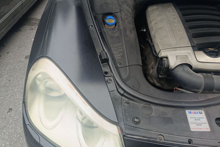 Used Porsche Cayenne 2007 Cayenne 3.6L Engine Bay Right