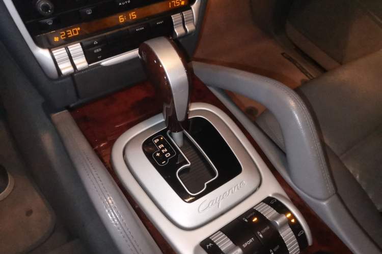 Used Porsche Cayenne 2007 Cayenne S 4.8L Gear Lever
