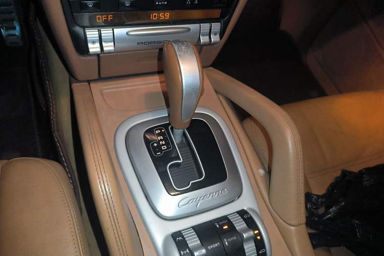 Used Porsche Cayenne 2007 Cayenne S 4.8L Gear Lever