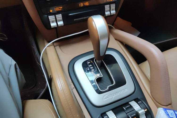 Used Porsche Cayenne 2007 Cayenne 3.6L Gear Lever