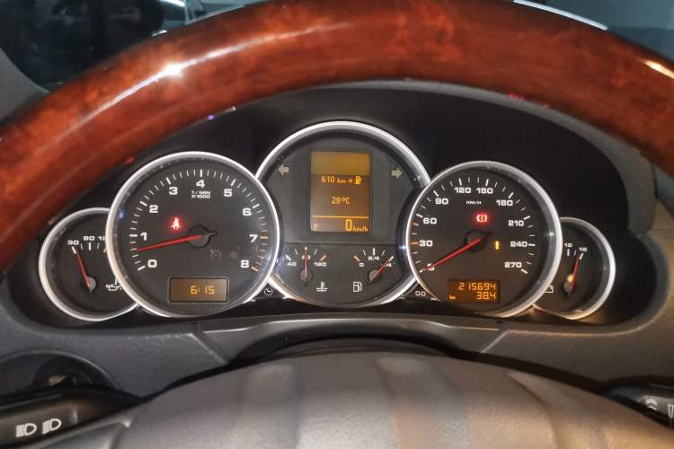 Used Porsche Cayenne 2007 Cayenne S 4.8L Instrument Cluster