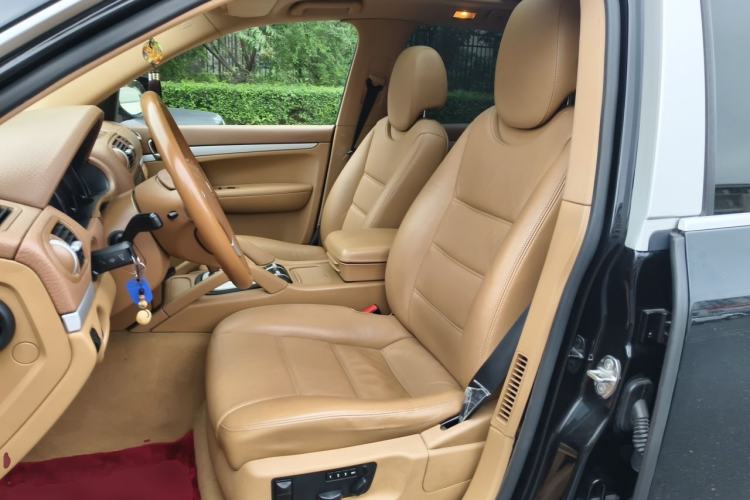 Used Porsche Cayenne 2007 Cayenne 3.6L Left Front Seat