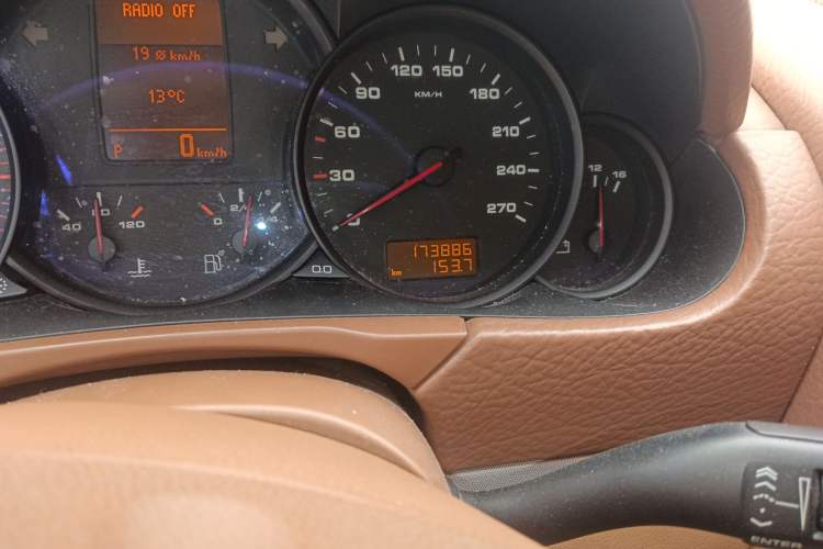 Used Porsche Cayenne 2007 Cayenne 3.6L Odometer Close Up